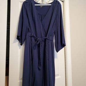 Plus size dress (size 16) fits size 16-12
